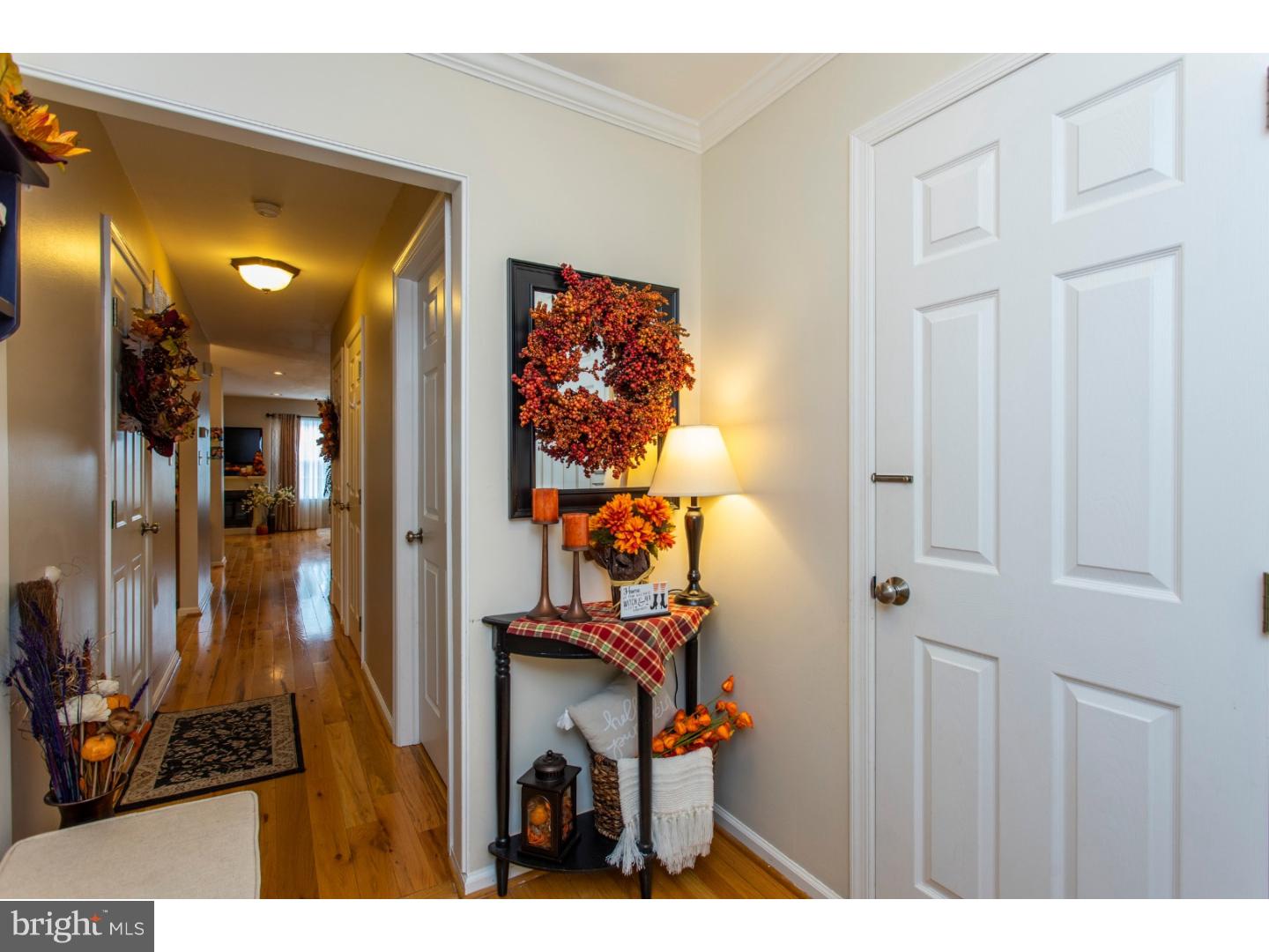57 Walker Road Limerick, PA 19468 - Photo 4 of 25 Foyer