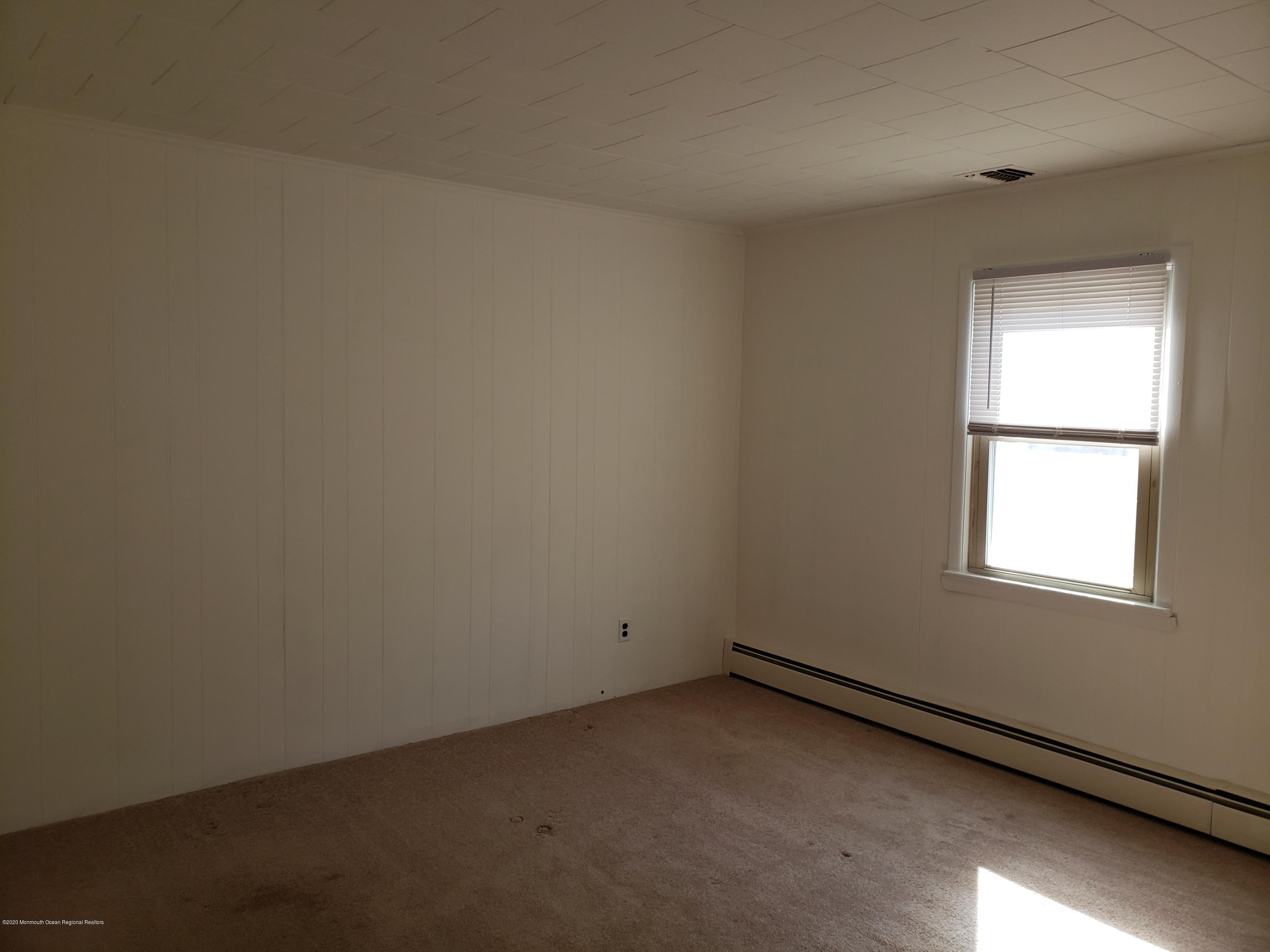 224 Swan Road Brick, NJ 08723 - Photo 6 of 7 224 Bedroom