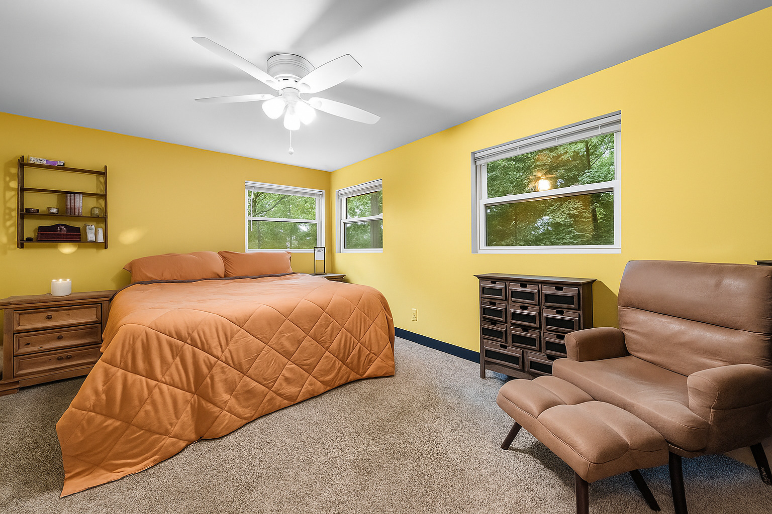26 Glen Echo Road Elgin, IL 60120 - Photo 11 of 34 a bedroom with a bed couch and window