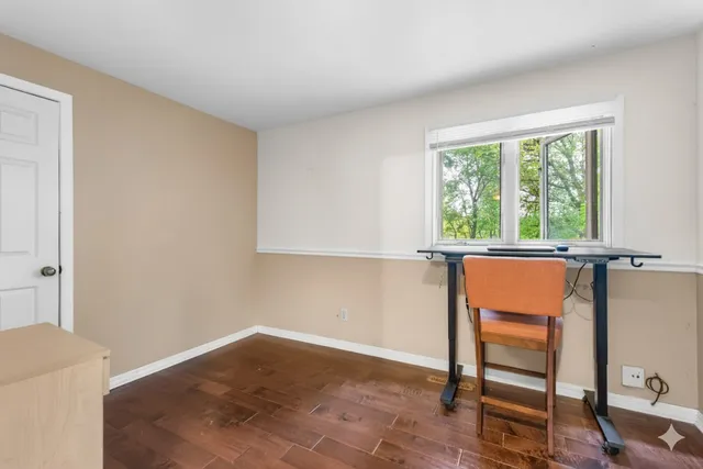 $318,108 | 26 Glen Echo Road, Elgin, IL 60120