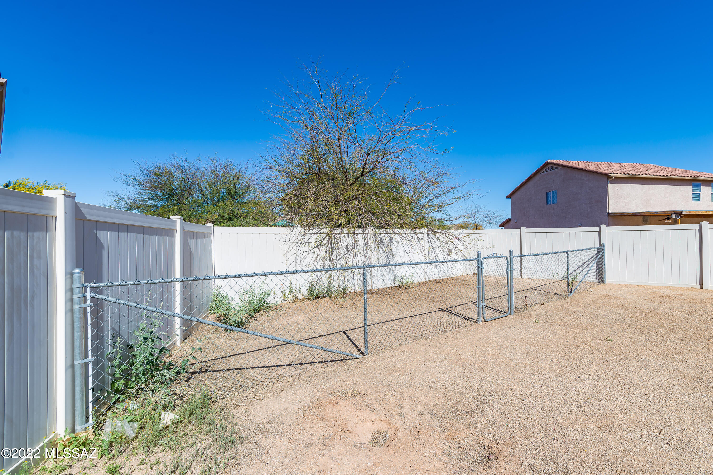 20972 East Frontier Road Red Rock, AZ 85145 - Photo 31 of 42