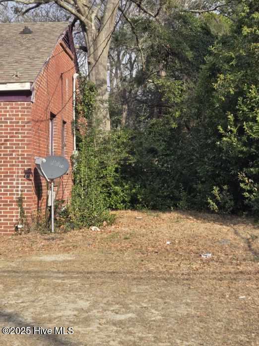 323 Raleigh Street Hamlet, NC 28345 - Photo 2 of 10 323 Raleigh street 2