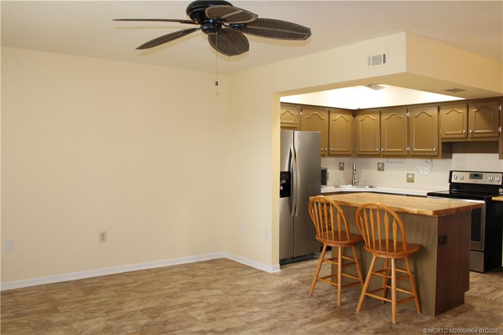 2600 South Kanner Highway, Unit J10 Stuart, FL 34994 - Photo 3 of 23