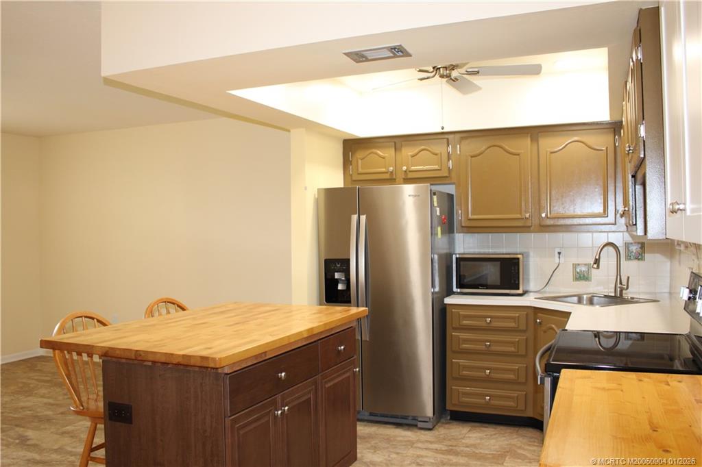 2600 South Kanner Highway, Unit J10 Stuart, FL 34994 - Photo 4 of 23