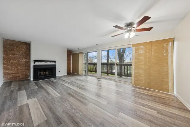 $185,000 | 5809 Oakwood Drive, Lisle, IL 60532