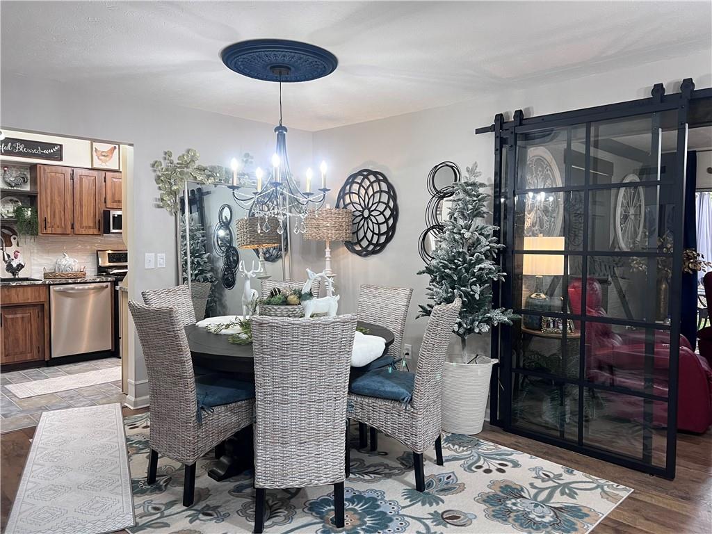 182 Windsor Ridge, Unit 53 New Castle, PA 16105 - Photo 10 of 31 Gallery Image 10