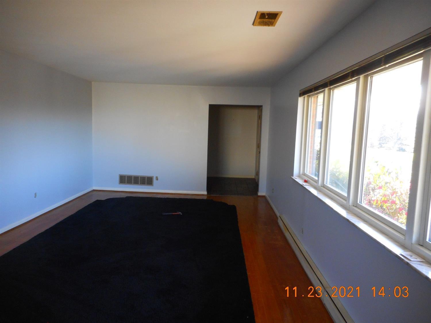 4814 Ebenezer Road Cincinnati, OH 45248 - Photo 5 of 29