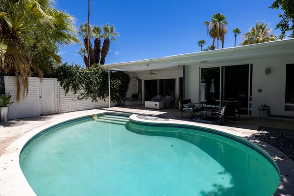 $775,000 | 45405 San Luis Rey Avenue, Unit 6, Palm Desert, CA 92260