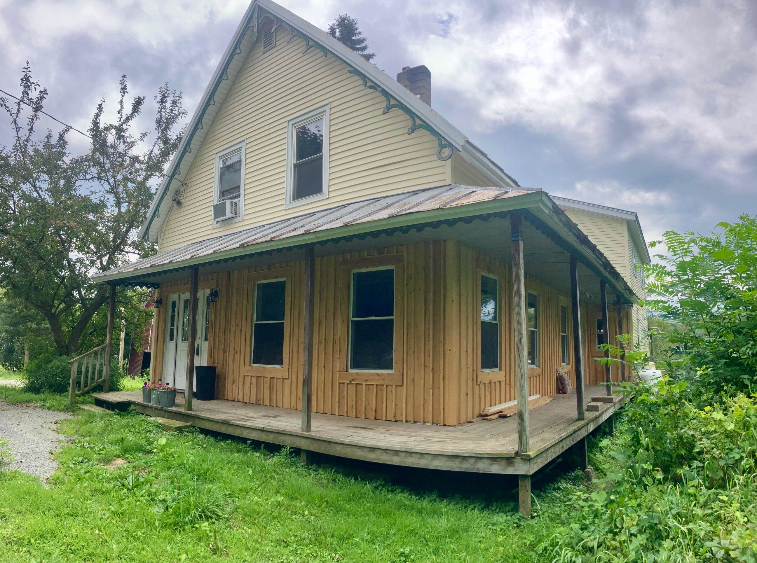106 Central Street Sheldon, VT 05483 - Photo 4 of 33