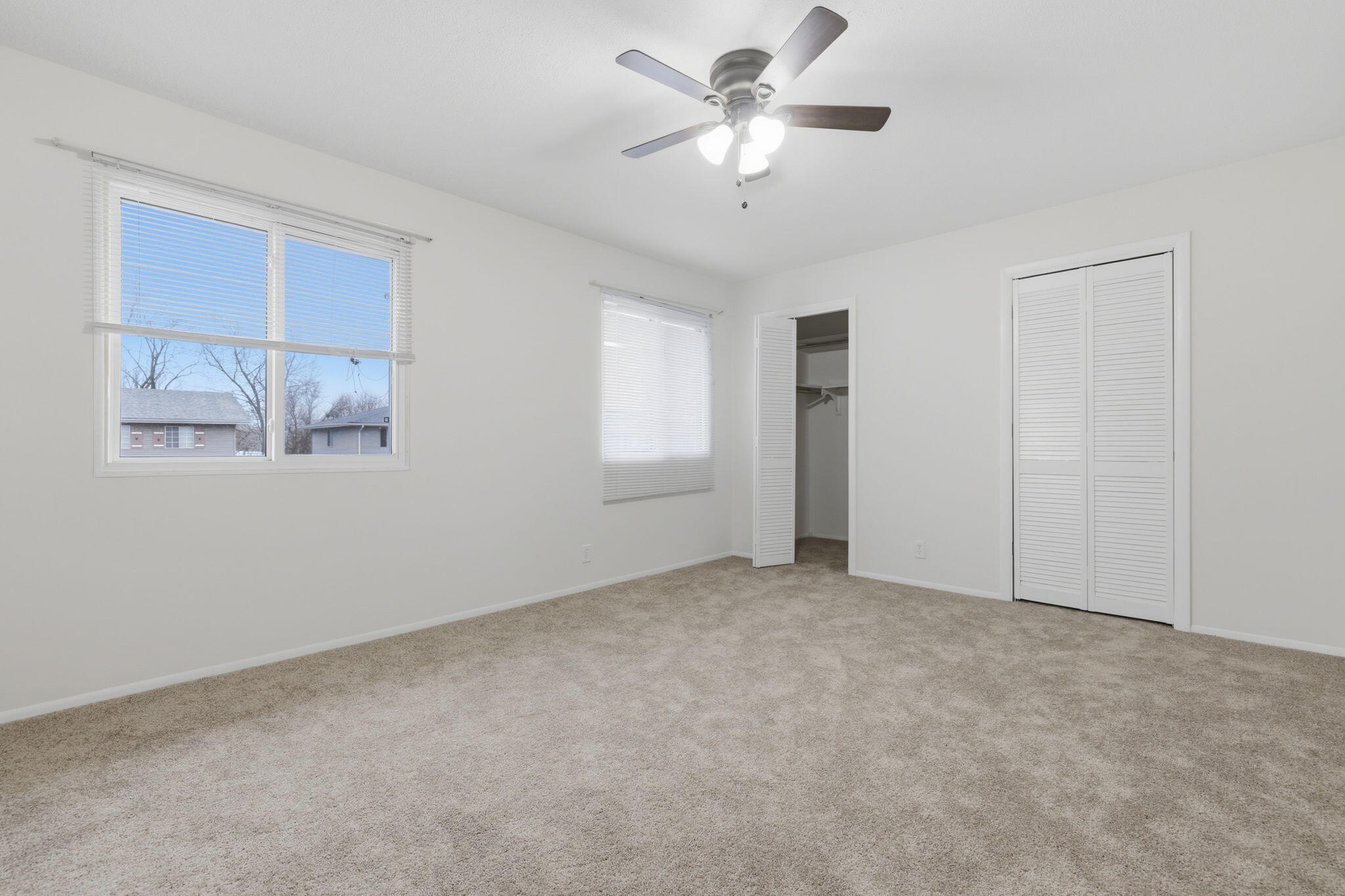 1604 87th Place Kenosha, WI 53143 - Photo 12 of 26 12-web-or-mls-r5__7738 jacek cwik