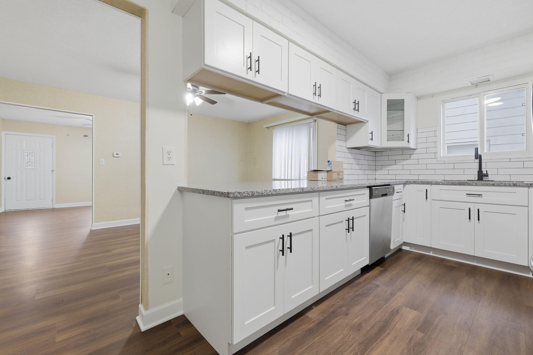 1604 87th Place Kenosha, WI 53143 - Photo 9 of 26 9-web-or-mls-r5__7726 jacek cwik