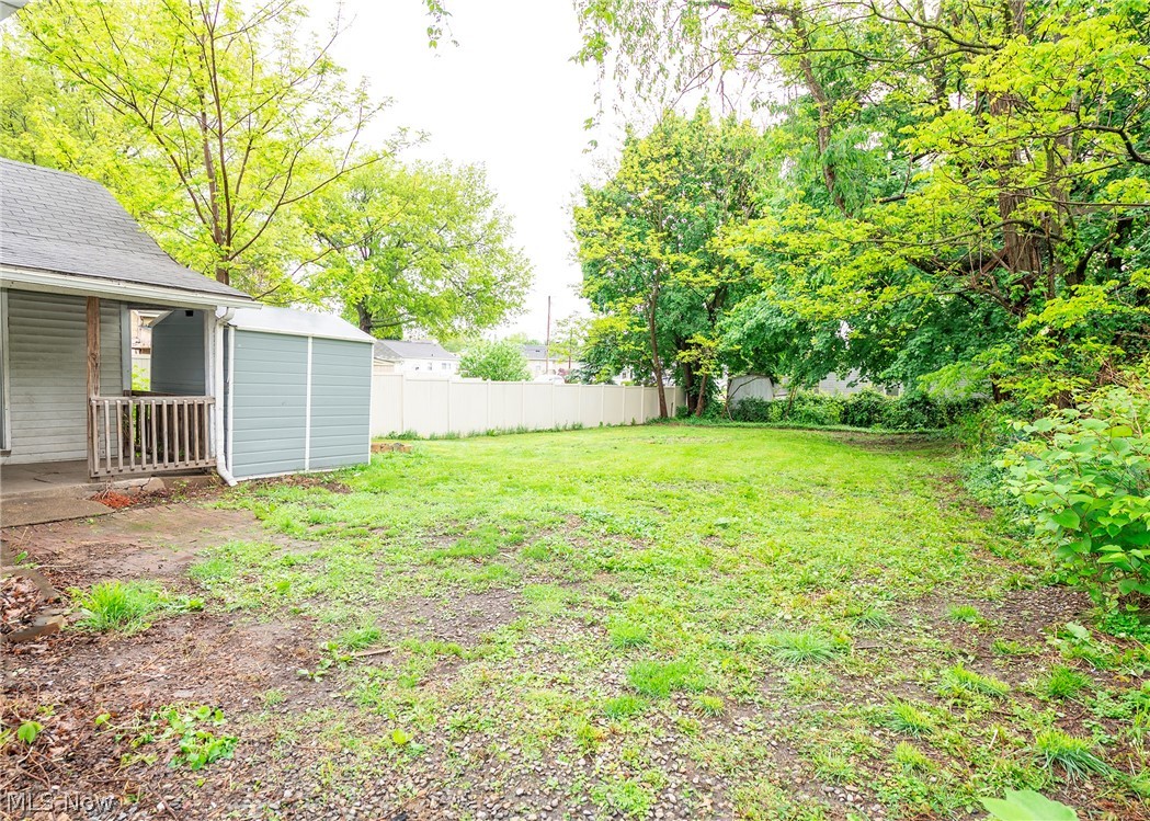 337 3rd Street Northwest New Philadelphia, OH 44663 - Photo 5 of 24