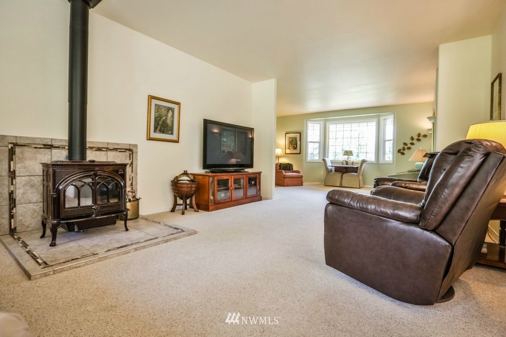 3201 Southwest County Line Road Port Orchard, WA 98367 - Photo 14 of 19 Gallery Image 14