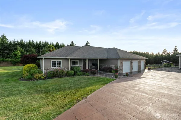 $925,000 | 107 Woodcrest Drive, Chehalis, WA 98532