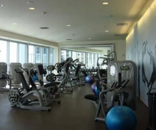 $5,600 | 495 Brickell Avenue, Unit 5310, Miami, FL 33131