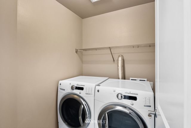 $609,000 | 3728 Southcenter Boulevard, Tukwila, WA 98188