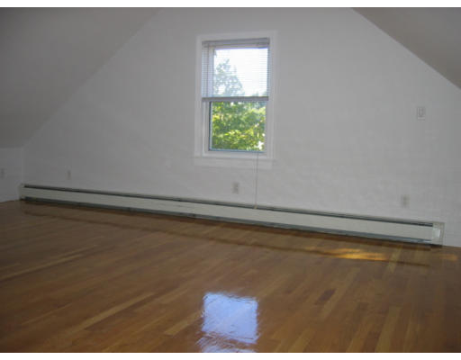 33 Ranelegh Road Boston, MA 02135 - Photo 4 of 4 Gallery Image 4