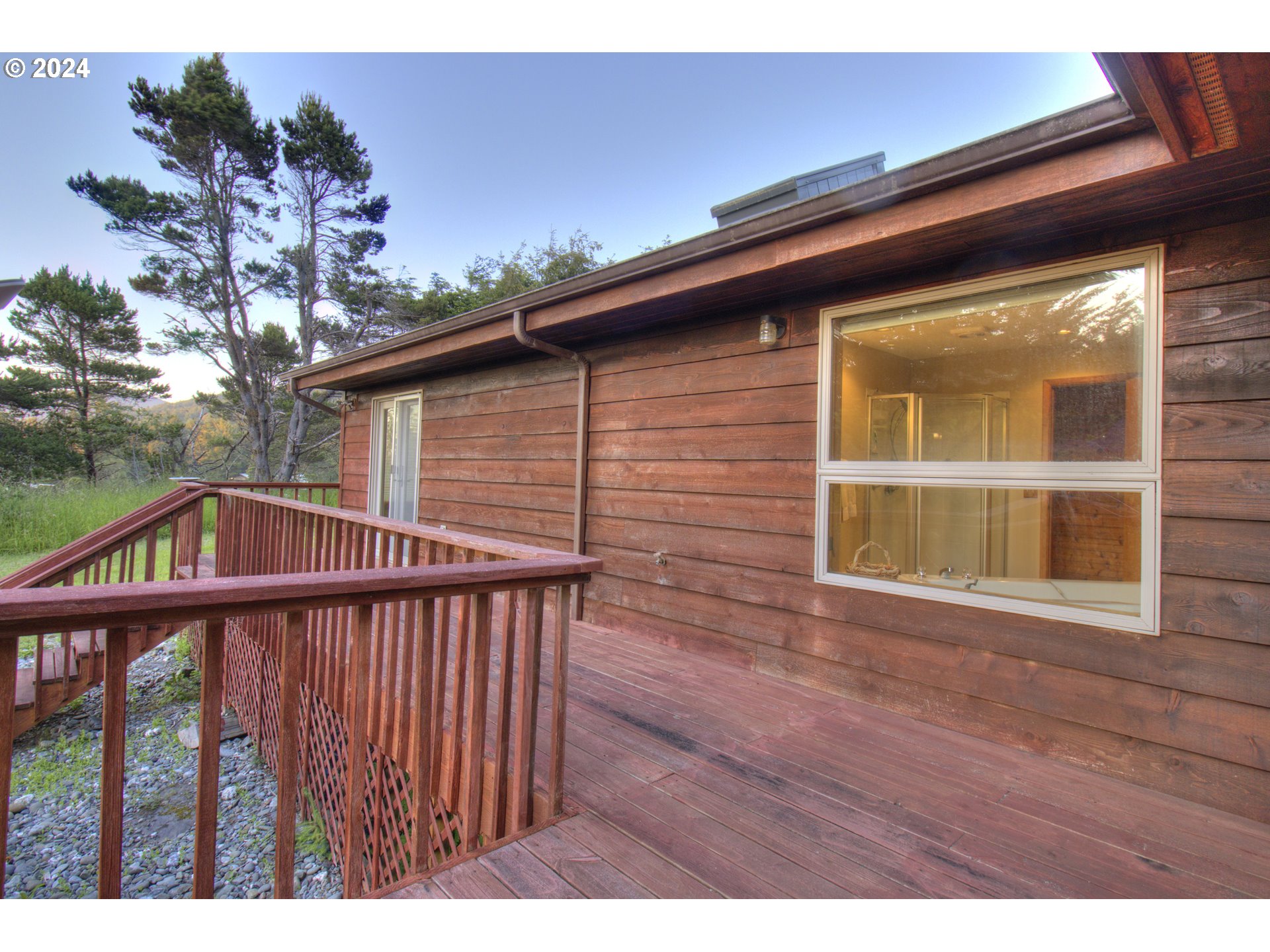 34071 Ophir Road Gold Beach, OR 97444 - Photo 34 of 44 Gallery Image 34