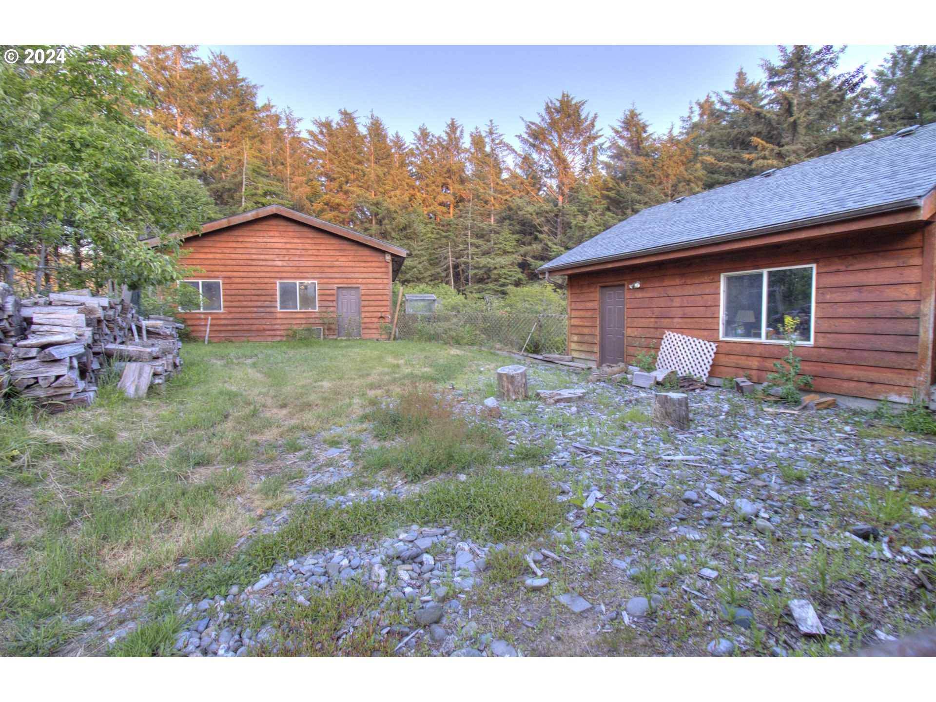 34071 Ophir Road Gold Beach, OR 97444 - Photo 41 of 44 Gallery Image 41