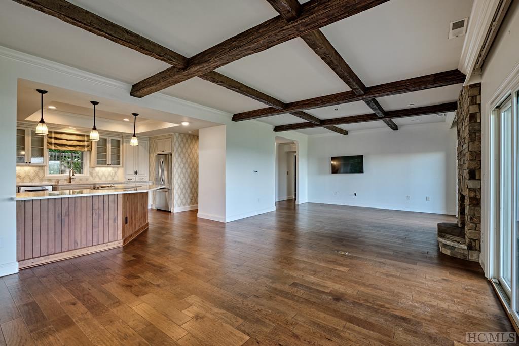 602 Vz Top Road, Unit 602 Highlands, NC 28741 - Photo 18 of 32 Gallery Image 18