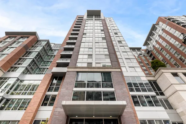 $799,000 | 201 Marin Boulevard, Unit 4120, Jersey City, NJ 07302