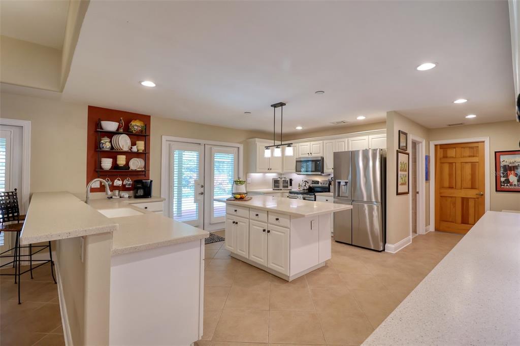 2771 Camden Road Clearwater, FL 33759 - Photo 15 of 70