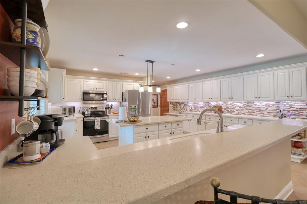 2771 Camden Road Clearwater, FL 33759 - Photo 16 of 70