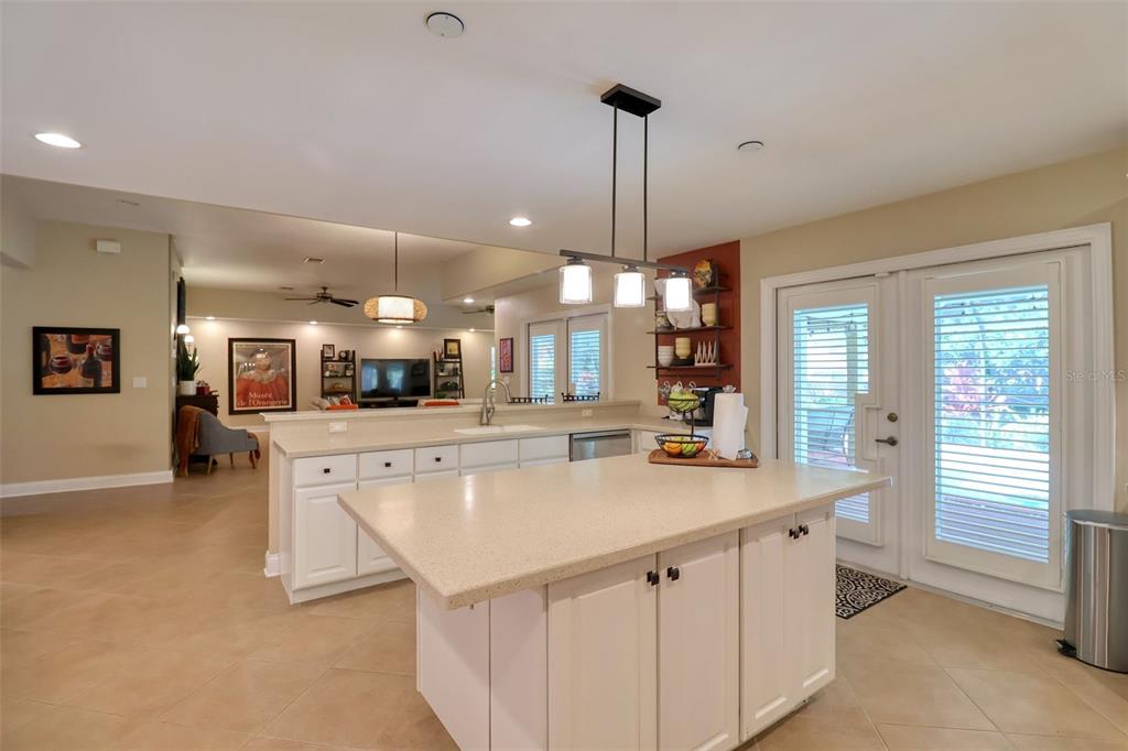 2771 Camden Road Clearwater, FL 33759 - Photo 18 of 70