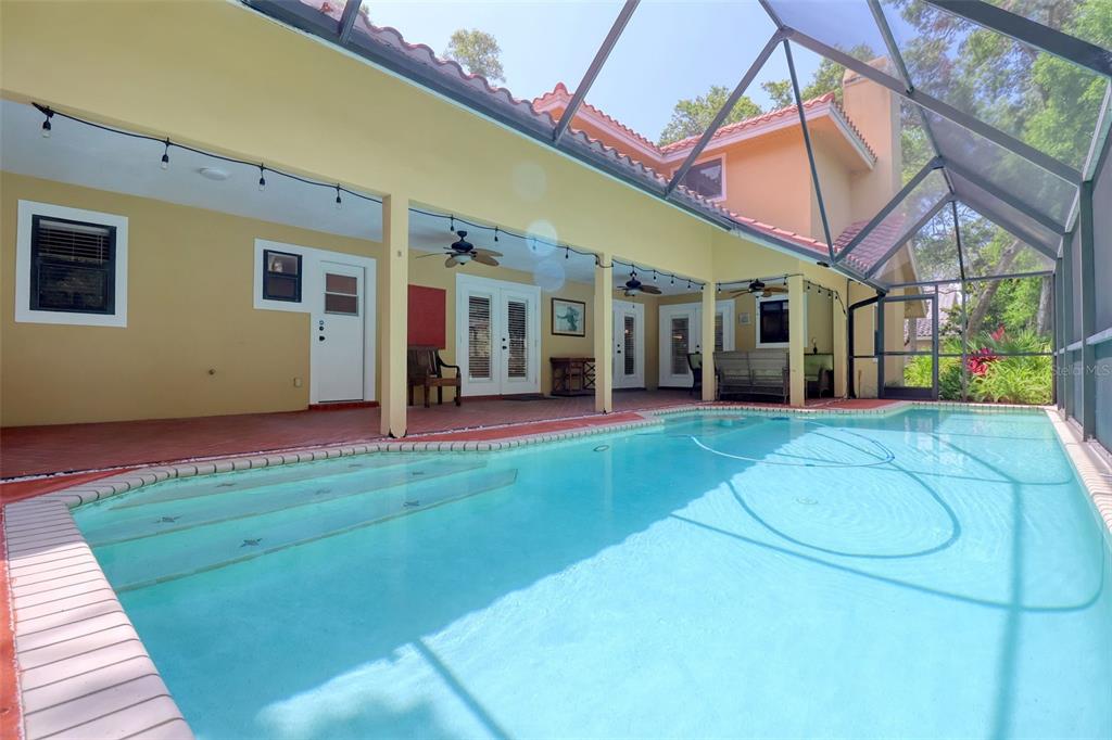 2771 Camden Road Clearwater, FL 33759 - Photo 53 of 70