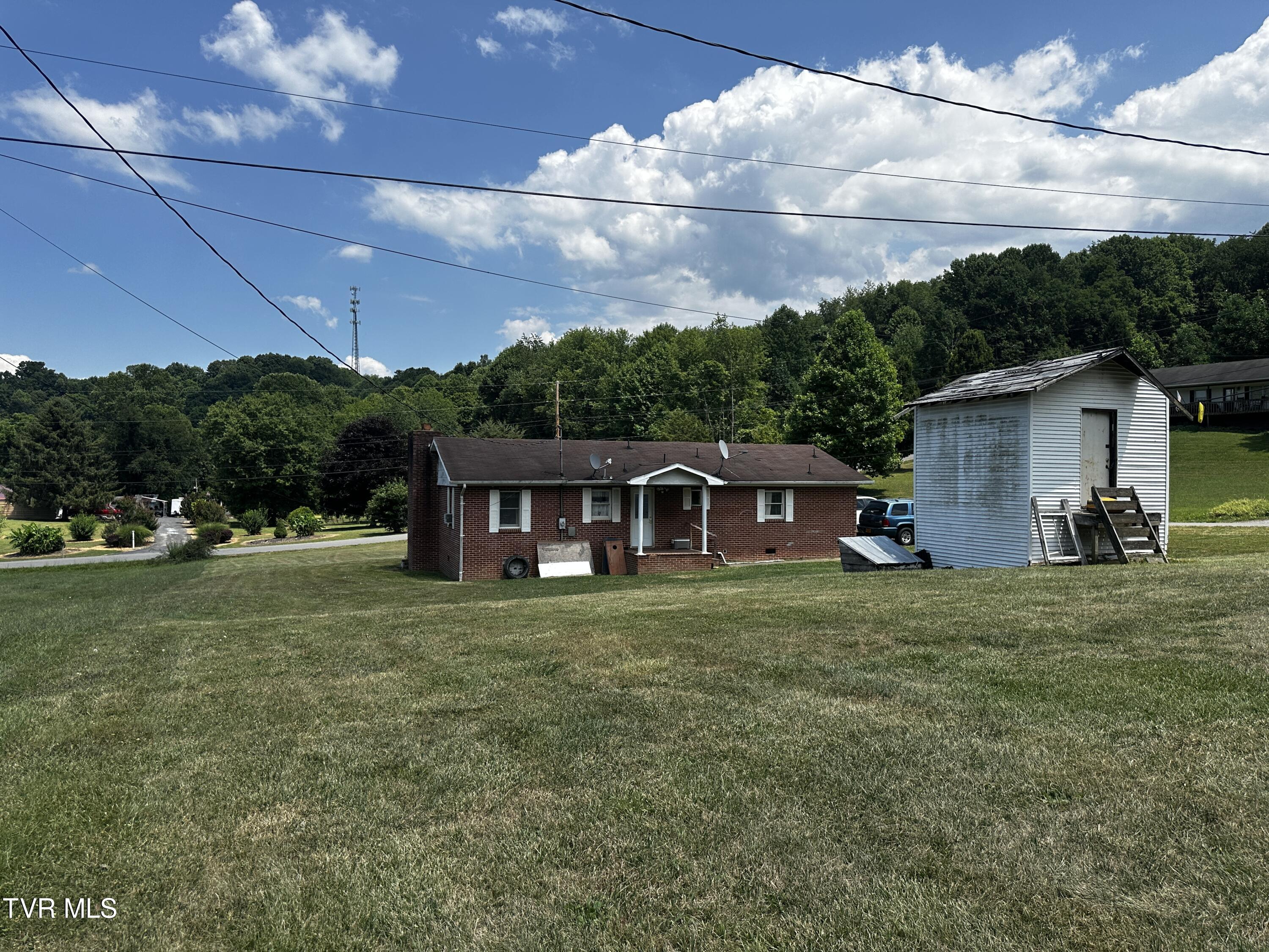 667 Spring Hill Road Cedar Bluff, VA 24609 - Photo 13 of 14 IMG_6241