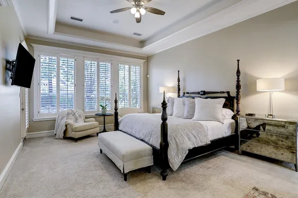 $8,500 | 127 East Bracebridge Circle, The Woodlands, TX 77382