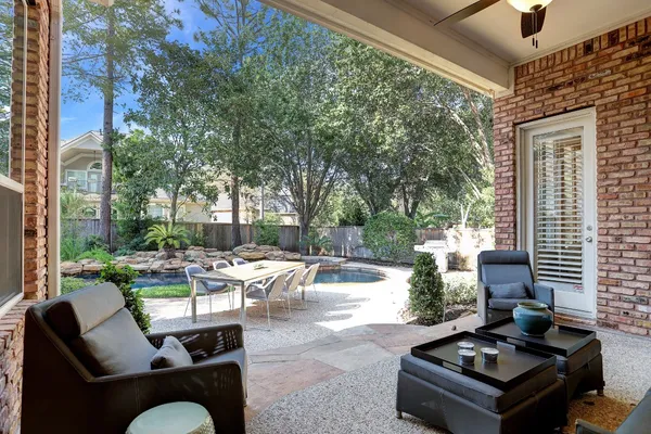 $8,500 | 127 East Bracebridge Circle, The Woodlands, TX 77382