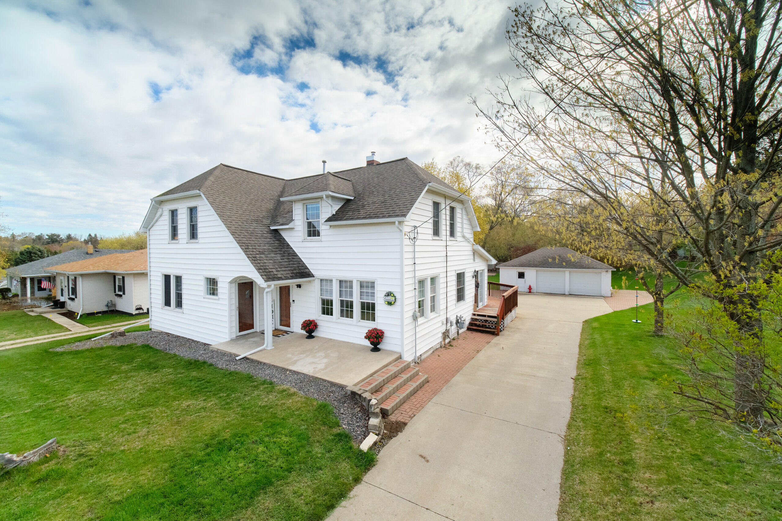 1199 Maple Road Manistee, MI 49660 - Photo 1 of 63 1199_Maple_St-52