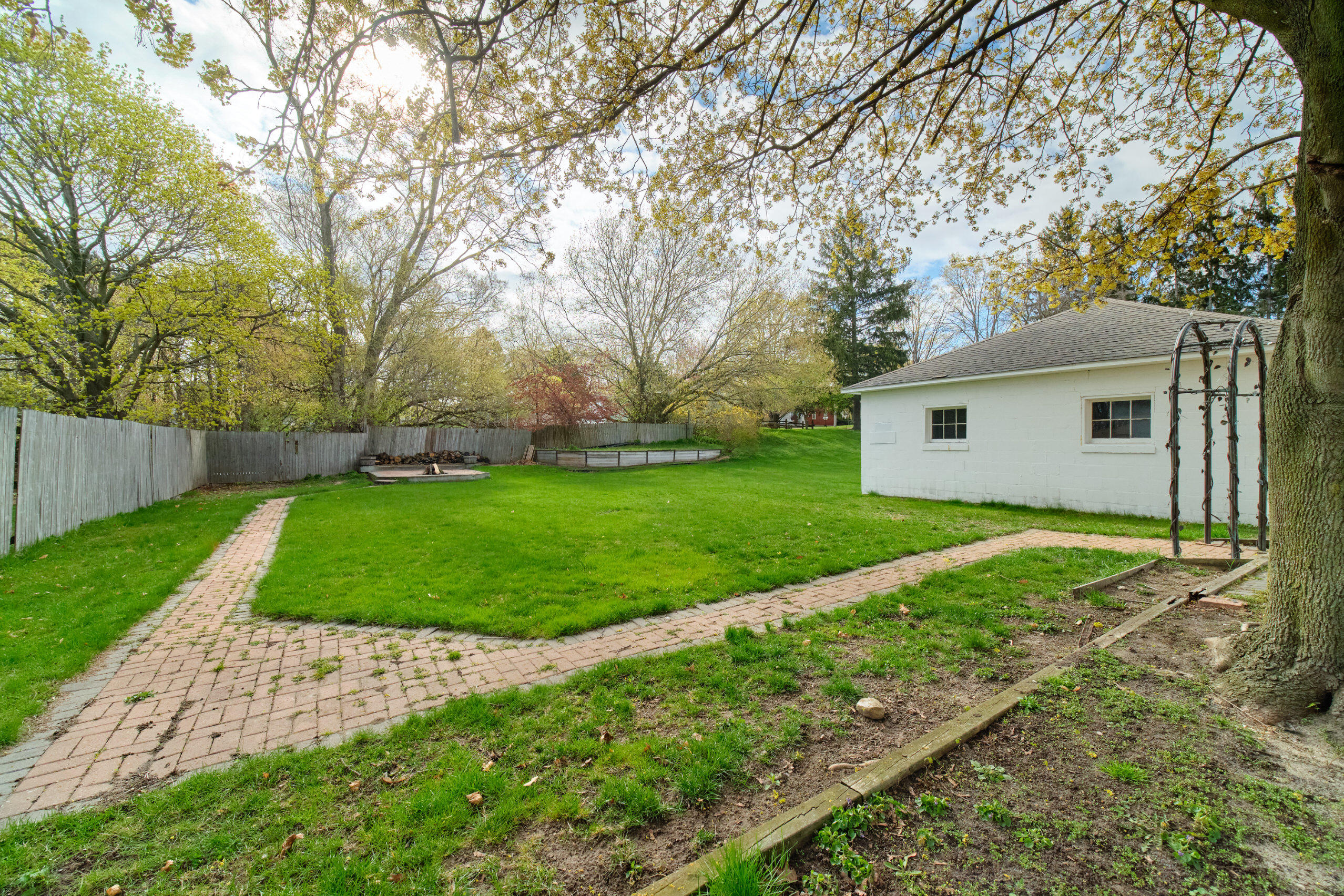 1199 Maple Road Manistee, MI 49660 - Photo 52 of 63 1199_Maple_St-56