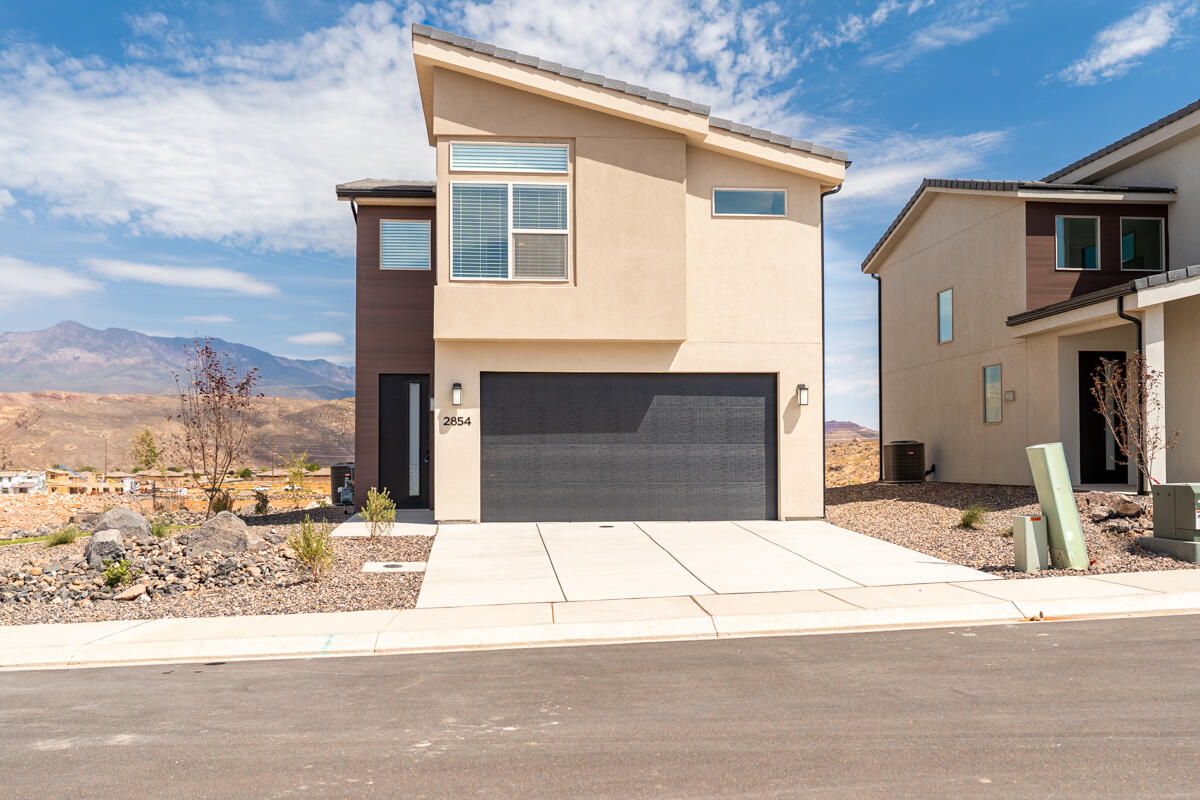 206 Desert Reflection Street St. George, UT 84790 - Photo 2 of 20 Cropped-22