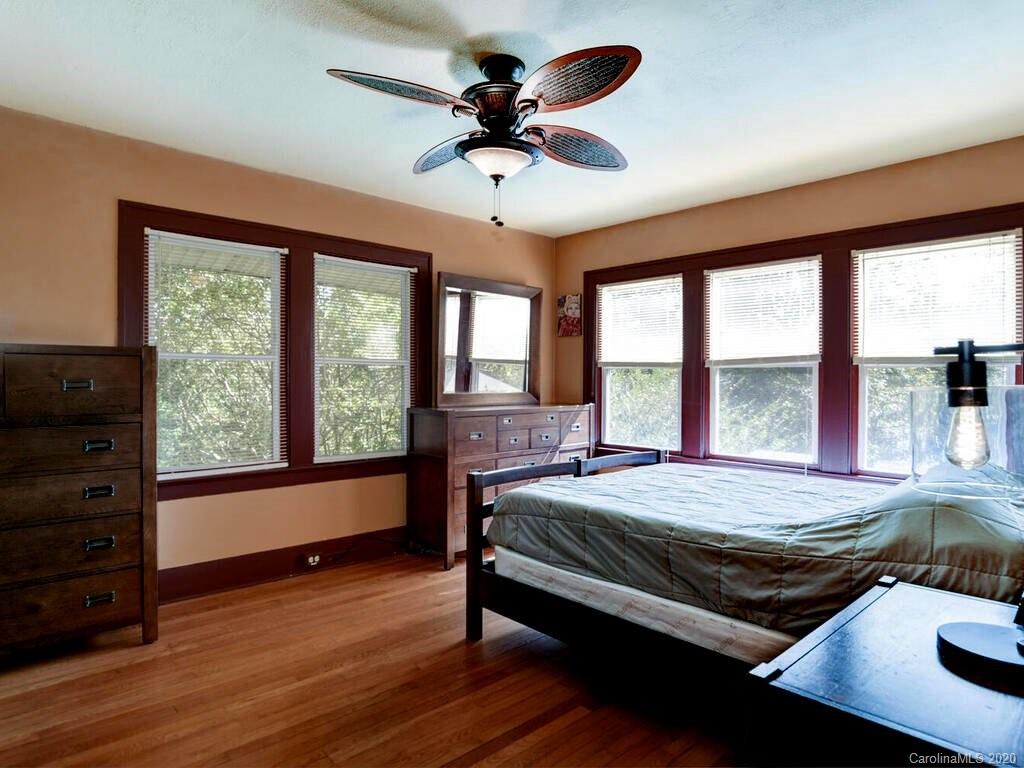 15 Longview Road Asheville, NC 28806 - Photo 11 of 25 Gallery Image 11