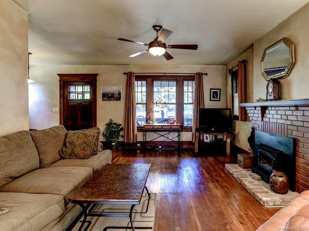 15 Longview Road Asheville, NC 28806 - Photo 3 of 25 Gallery Image 3