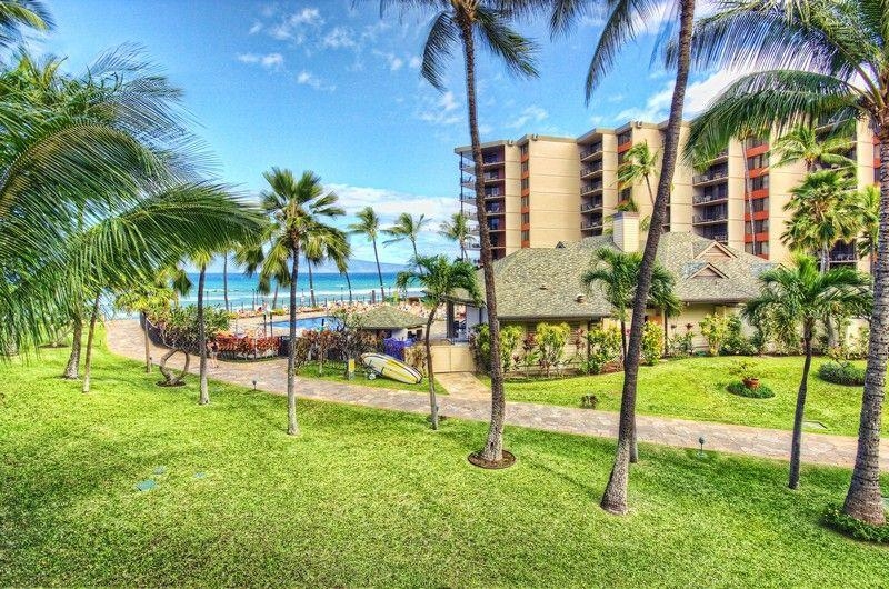 3445 Lower Honoapiilani Road, Unit 255 Lahaina, HI 96761 - Photo 5 of 35 a view of a park with swings