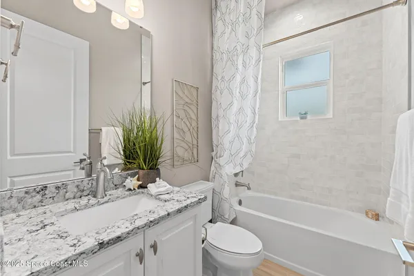 $975,000 | 4052 Durksly Drive, Melbourne, FL 32940