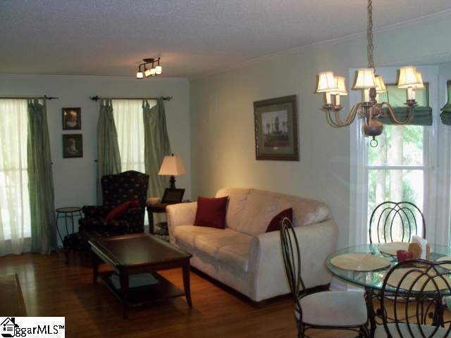 116 Doverdale Road Greenville, SC 29615 - Photo 4 of 22 Gallery Image 4