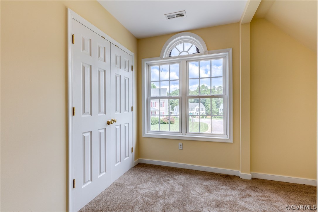9601 Dunroming Road Chesterfield, VA 23832 - Photo 28 of 34 an empty room that has a window