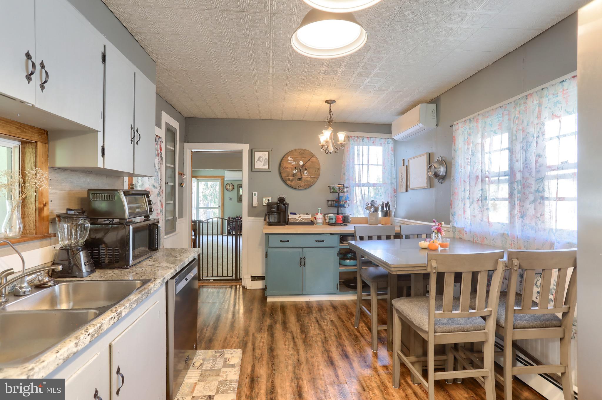 5558 Elizabethtown Road Palmyra, PA 17078 - Photo 14 of 41 Gallery Image 14
