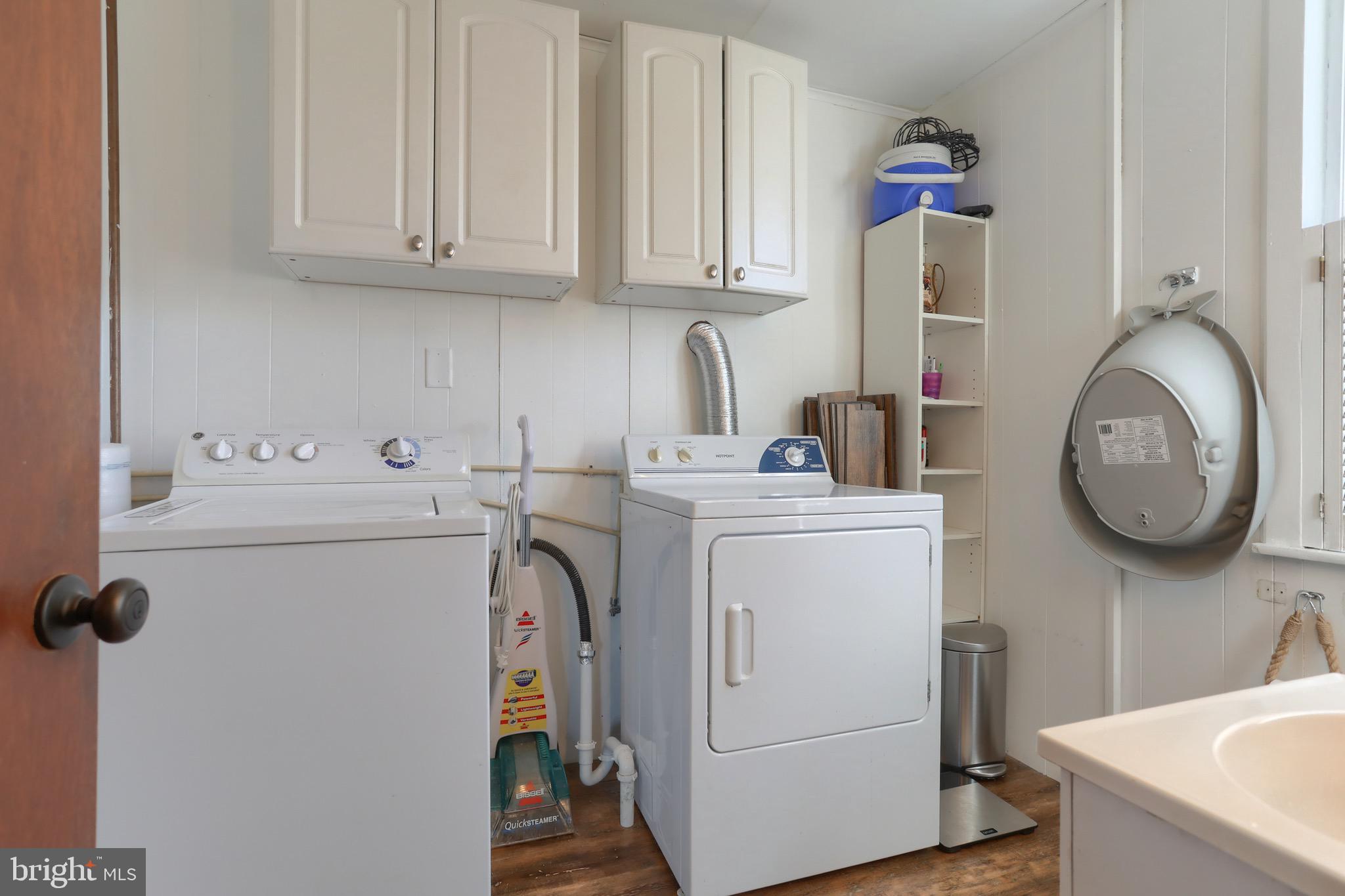 5558 Elizabethtown Road Palmyra, PA 17078 - Photo 18 of 41 first laundry