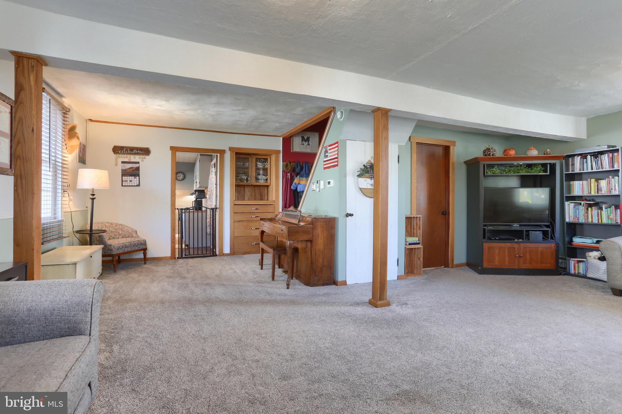 5558 Elizabethtown Road Palmyra, PA 17078 - Photo 7 of 41 Gallery Image 7