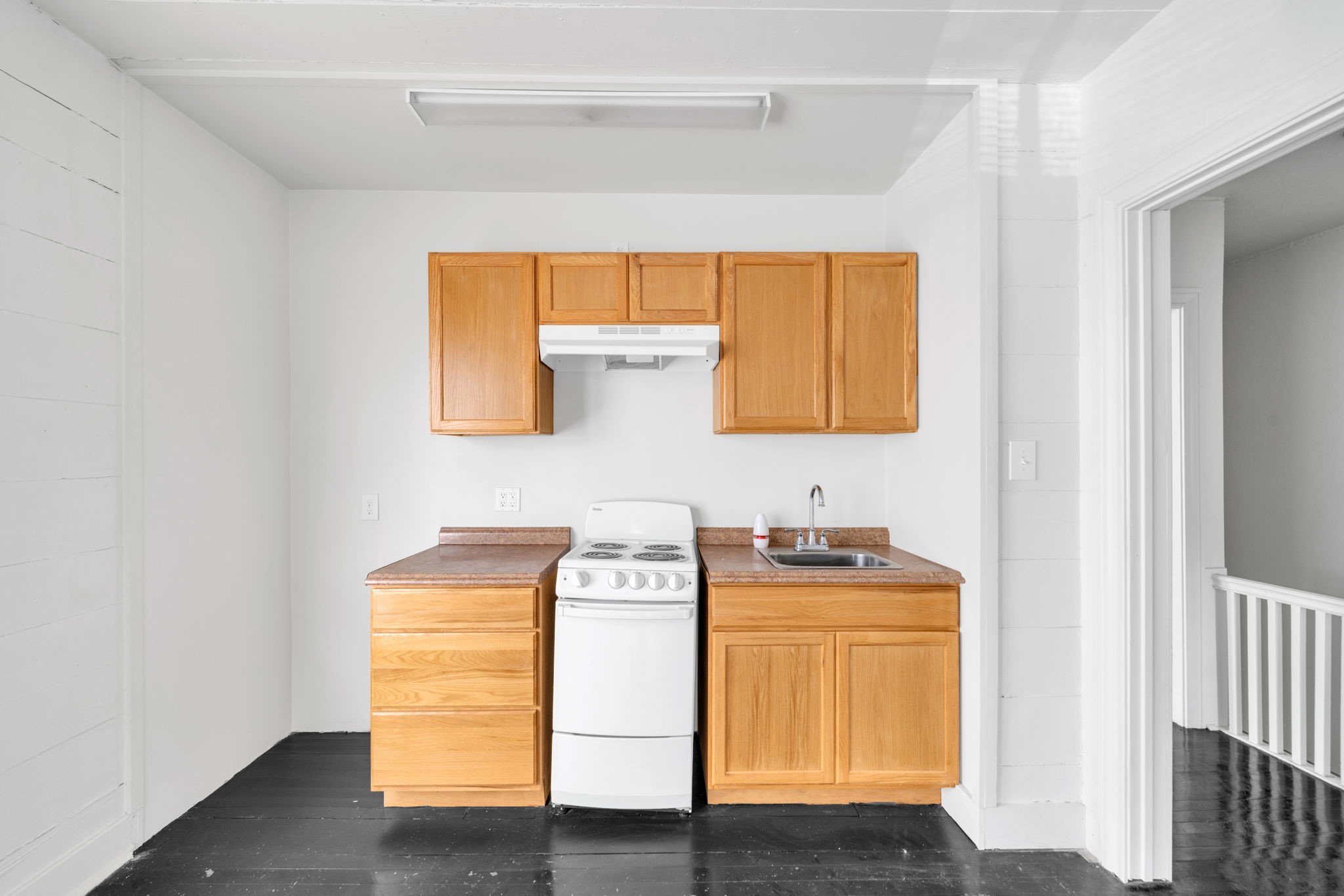 1947 Richmond Avenue, Unit B Houston, TX 77098 - Photo 6 of 12 a room with storage and utility