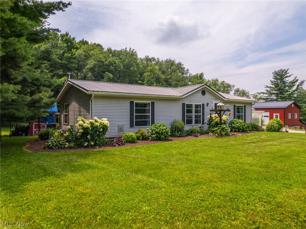 7720 Nebraska Road Northwest Dundee, OH 44624 - Photo 1 of 35 Gallery Image 1