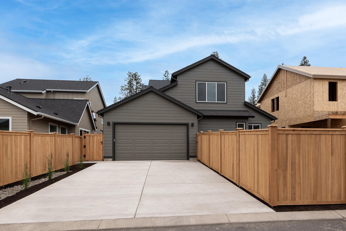 20470 Murphy Road Bend, OR 97702 - Photo 28 of 30 Alley Garage