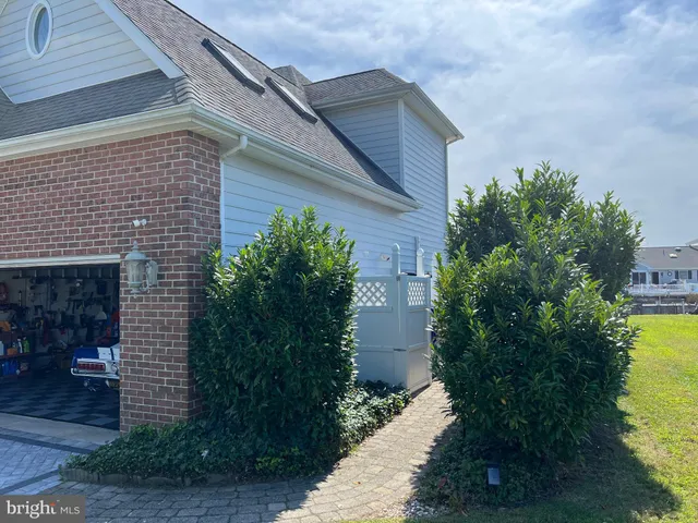 $2,499,500 | 37199 Sand Dollar Lane, Selbyville, DE 19975