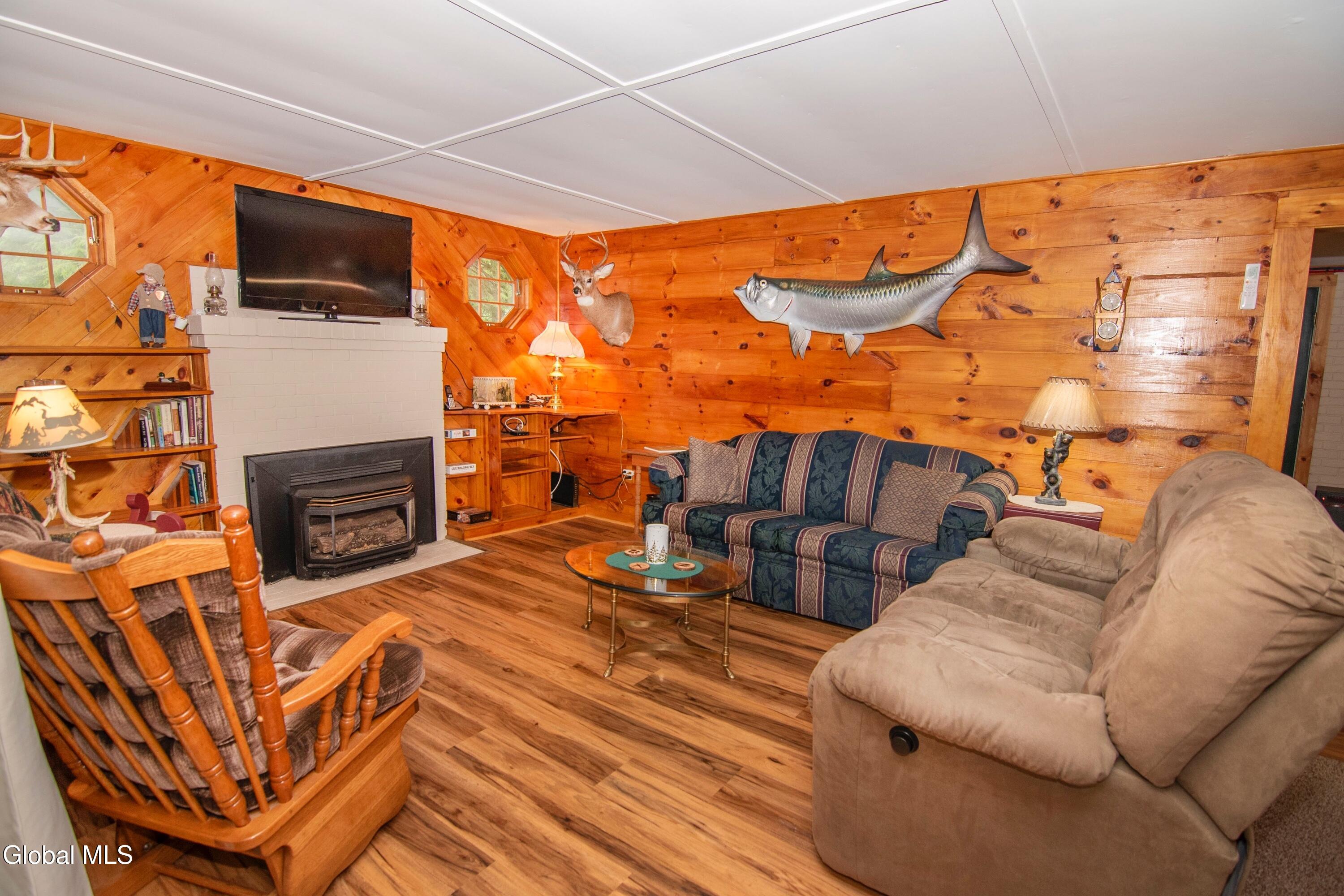 89 Hunt Lake Road Corinth, NY 12822 - Photo 19 of 78 photo_018