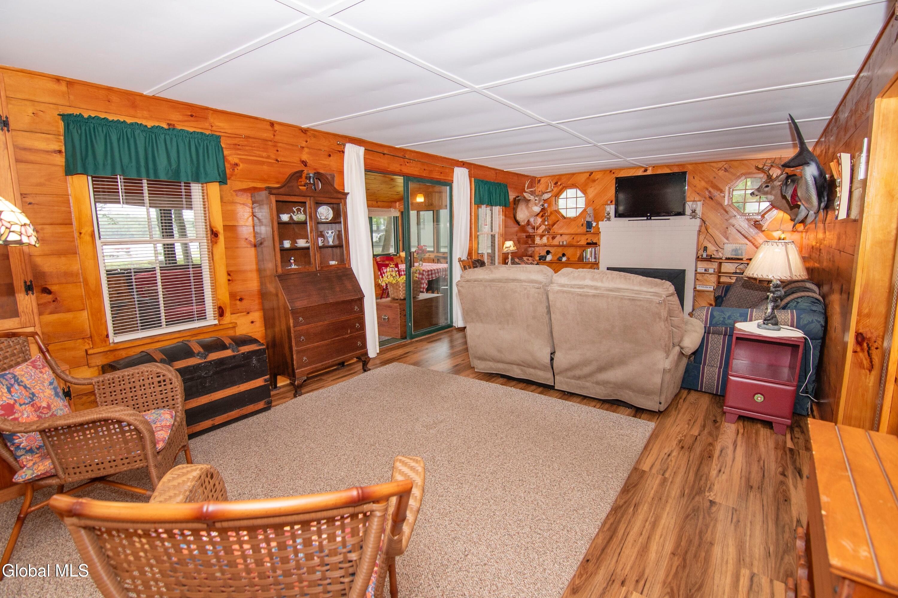 89 Hunt Lake Road Corinth, NY 12822 - Photo 20 of 78 photo_019